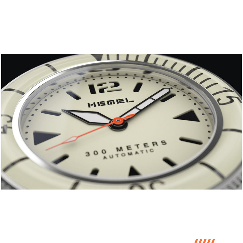 The Hemel Hydrodurance / Full Lume Dial