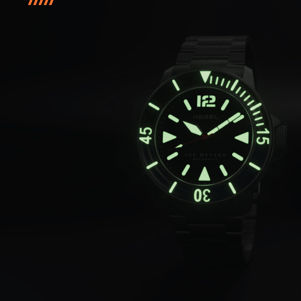 The Hemel Hydrodurance / Black & Blue Bezel