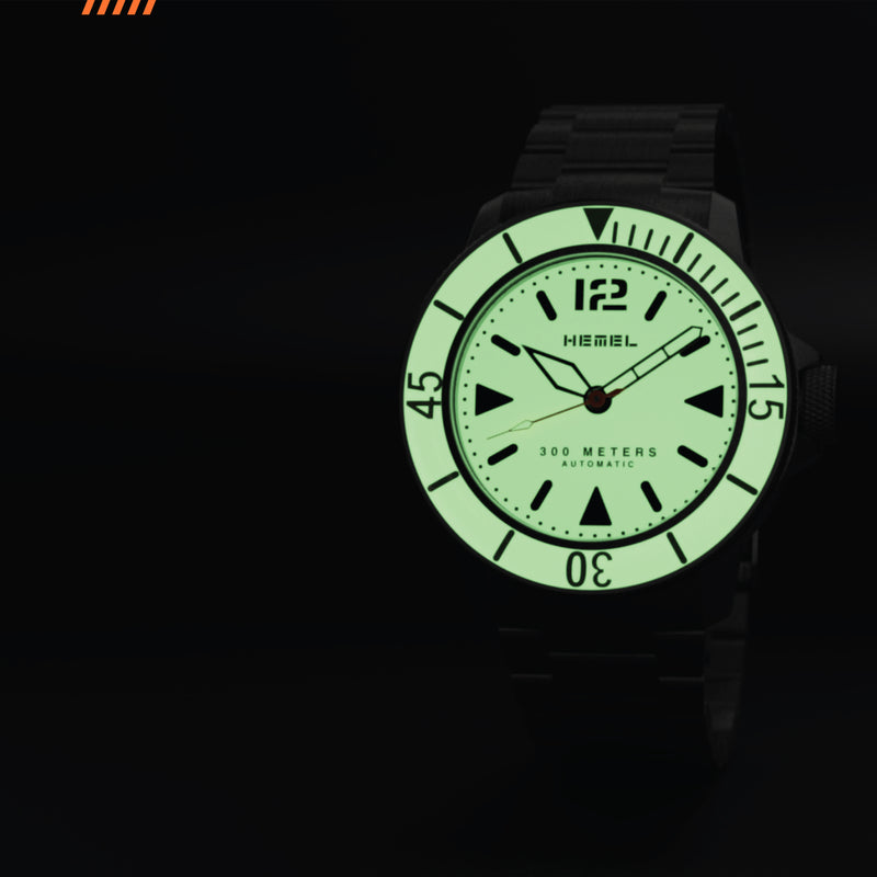 The Hemel Hydrodurance / Full Lume Dial